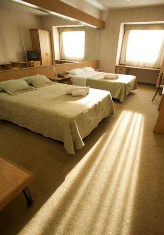 Room thumbnail 2