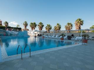 Grand Hotel Paradiso, Calabria