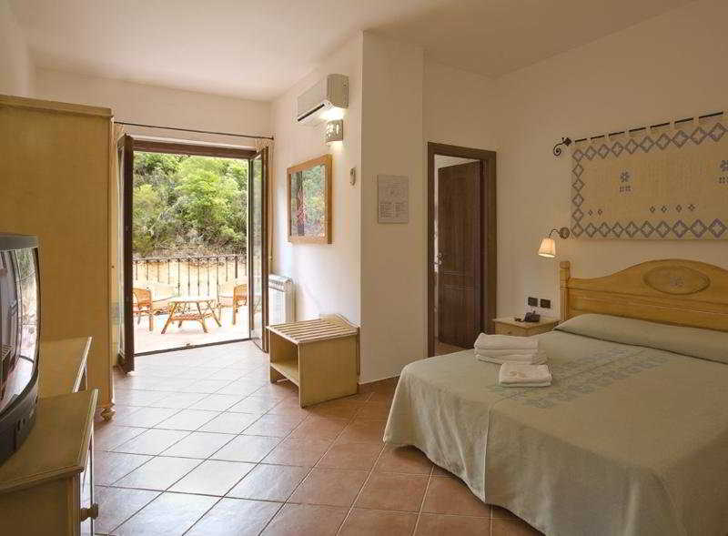 Room
 di Hotel Ristorante Sant'Angelo