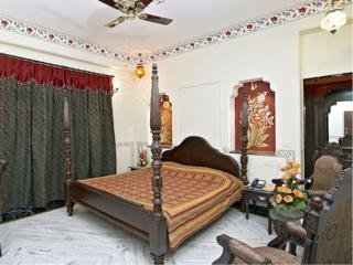 Room
 di Umaid Mahal