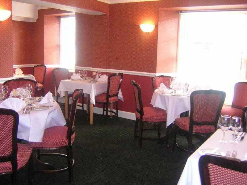 Restaurant
 di The Douglas Arms Hotel