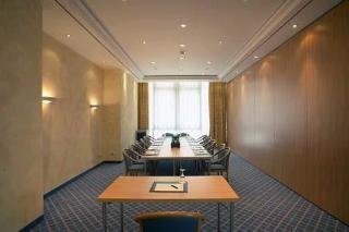 Conferences
 di Quality Hotel Schwann STR Apt Fair