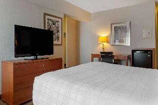Suite-1 Queen 1 Double Non-Smoking Microwave And Refrigerator Wi-Fi
