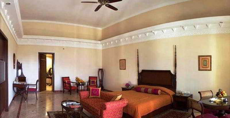 The Lalit Laxmi Vilas Palace - Zimmer