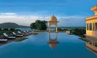 The Oberoi Udaivilas, Udaipur - Pool