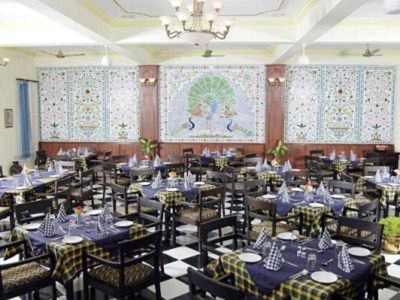 Shilpi Resort - Restaurant