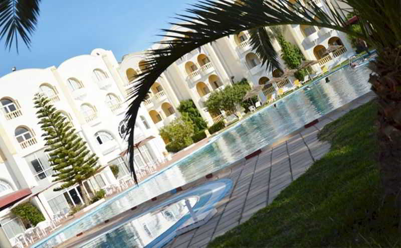 Pool thumbnail 2