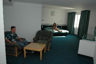 Jinene Resort