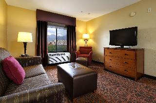 Hampton Inn AND Suites Tucson