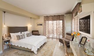 Room Room