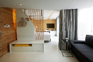 Room thumbnail 81