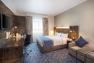 Holiday Inn Express Dubai- Safa Park - Zimmer