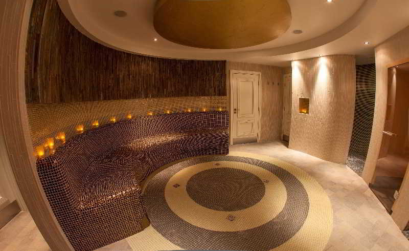 Sports and Entertainment
 di Ramada Donetsk