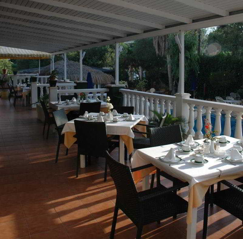 Restaurant
 di Mayurca