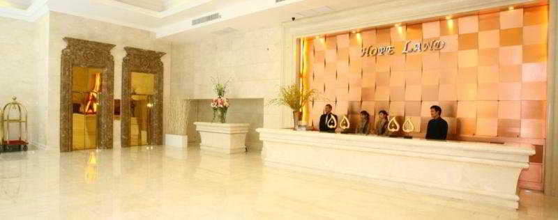 Lobby
 di Hope Land Hotel & Executive Residence