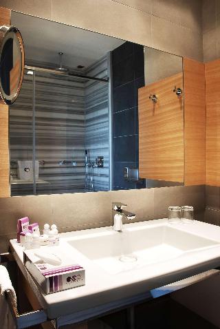 Point Hotel Barbaros