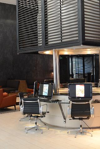 Holiday Inn Santiago Aeropuerto