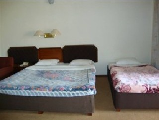 Room
 di Fewa Prince