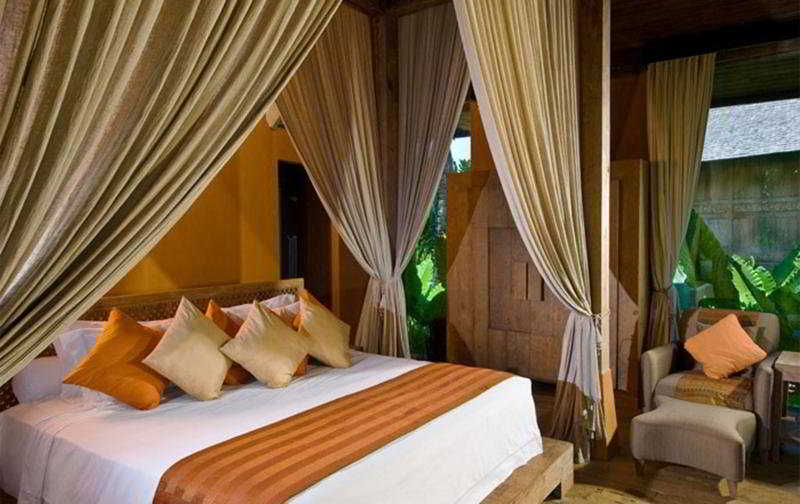 Room thumbnail 6