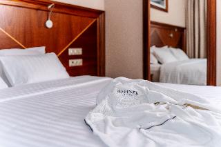 Room Room