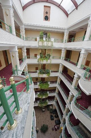 Palace Heviz