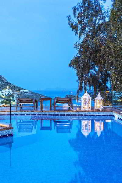 Pool
 di Petra Hotel & Suites