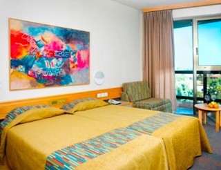 Room
 di Kibbutz Shefayim