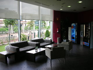 Lobby
 di Holiday Inn Express Sant Cugat