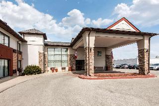 Quality Inn & Suites Toronto