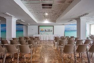 Flight + Stay at Puchet image 203