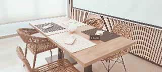 Flight + Stay at Puchet image 216