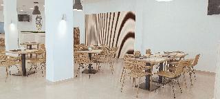 Flight + Stay at Puchet image 218