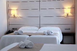 Flight + Stay at Puchet image 138