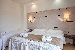 Flight + Stay at Puchet image 71