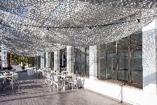 Flight + Stay at Puchet image 220