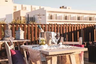 Flight + Stay at Puchet image 225