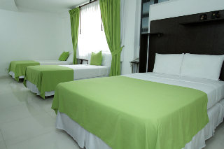 Room
 di AZ Hotel & Suites