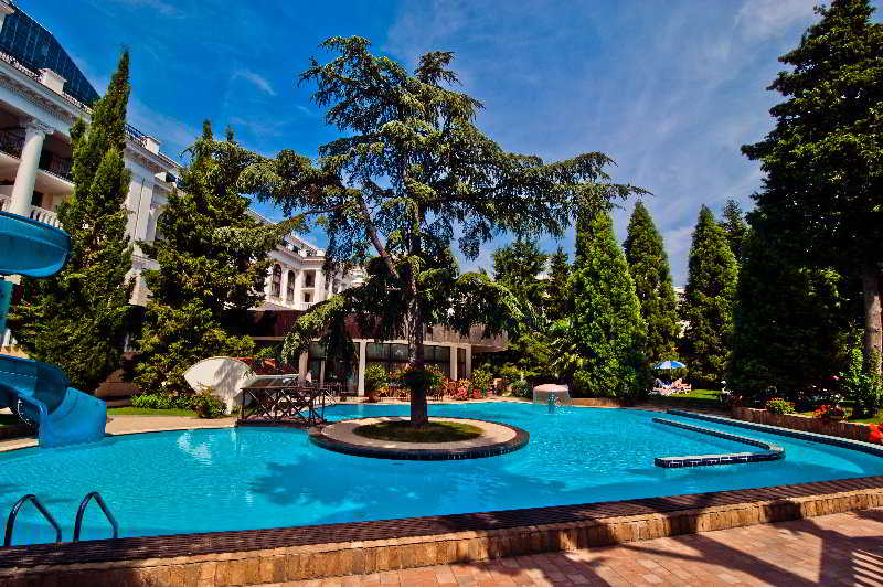 Pool
 di Oreanda Premier Hotel