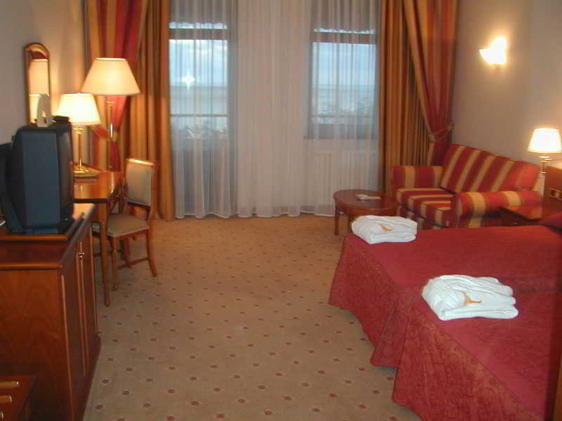 Room
 di Oreanda Premier Hotel