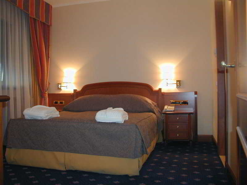 Room
 di Oreanda Premier Hotel