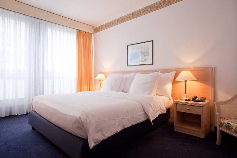 Room
 di Drake Longchamp Swiss Quality Hotel