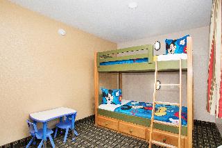 Stay at Stanford Inn & Suites Anaheim