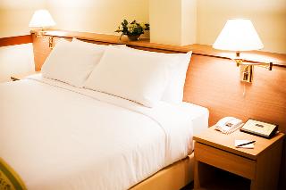 Room thumbnail 5