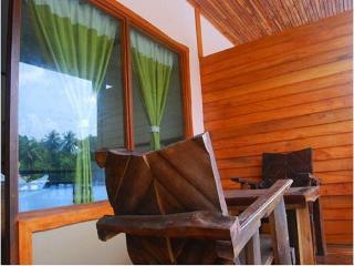 General view thumbnail 8