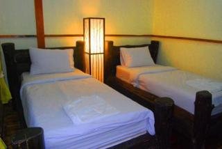Room thumbnail 1