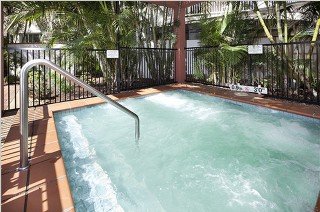 Pool
 di Australis Sovereign Hotel