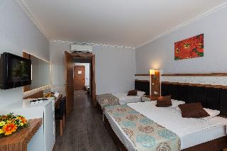 Family Connecting Room