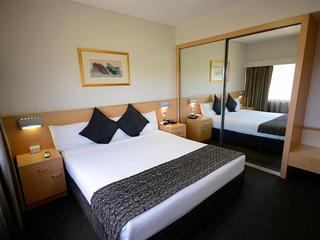 Room thumbnail 15