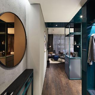 Room Room