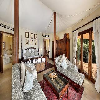 Room Room